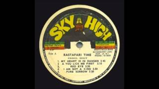 Errol Flabba Holt Rastafari Time 1975 04 I am not a king [upl. by Jayne854]