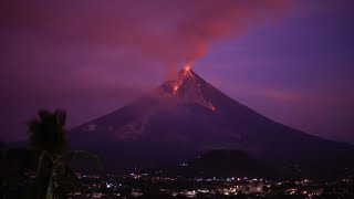 Philippines Timelapse of Mayon volcano erupting during sunrise [upl. by Anifad]