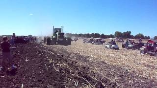 Steiger Tiger KP525 plowing at the Half Century of Progress in Rantoul IL [upl. by Eilyak]