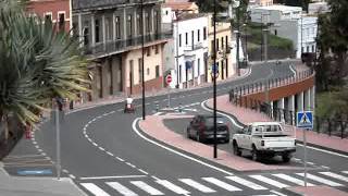 5º Descenso de Carros de Madera Tradicionales en Hermigua 2012 Día de Canarias [upl. by Ardnaeed950]