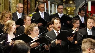 Wolfgang Amadeus Mozart  Krönungsmesse  Coronation mass KV 317 [upl. by Thorrlow]