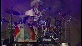 1998 Mi Banda el Mexicano Ramito de Violetas en Vivo [upl. by Newo634]