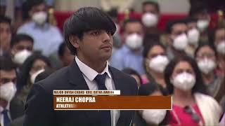 President Kovind confers Major Dhyan Chand Khel Ratna Award 2021 on Shri Neeraj Chopra [upl. by Kcirddor]