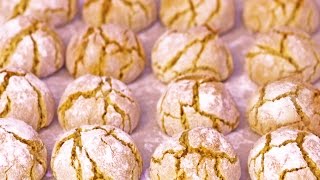 Amaretti morbidi alle mandorle  ricetta originale  Chef Edoardo Sossella [upl. by Arlyne89]