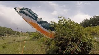 40 kmh wind COLLAPSE LANDING [upl. by Einwahs]