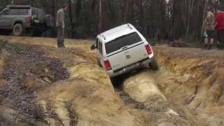 Amarok vs Prado vs Patrol at the pipeline at Newnes [upl. by Nelubez]