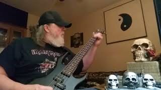 Hallowed be thy name machine head iron maiden Bass cover [upl. by Edna988]