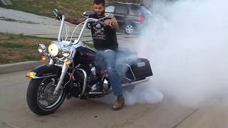 Harley Davidson Road King Burnout [upl. by Aynav]