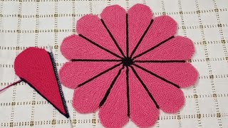 40 फंदे से बनाए कलियों वाला पायदान।। New doormat design।। flower shape doormat design [upl. by Hazlip701]