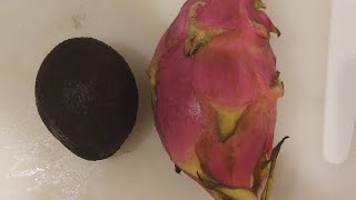 slicing avocado and sweet dragon fruit fruit yummy viral [upl. by Eilzel]