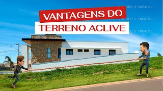 Conheça as VANTAGENS de um TERRENO em ACLIVE  CaféComArquitetura [upl. by Reta]