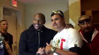 FLOYD MAYWEATHER INVADES ROBERT GUERRERO FIGHT  EsNews Boxing [upl. by Thorma569]