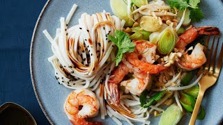 Recette  Gambas aux nouilles de riz [upl. by Uund]