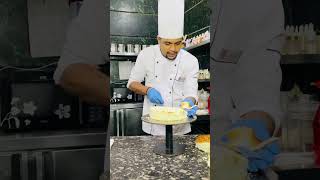 Important tips for cake icing beginners cake youtubeshorts cakeideas caketips chef bakery [upl. by Eelanna]