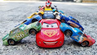 Collect minicars amp disney car convoy Play in the garden [upl. by Ahseyn]