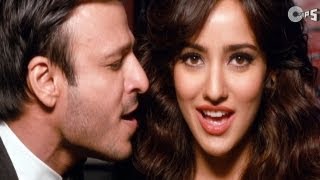 Dil Na Jaane Kyun Song Preview feat Atif Aslam  Jayantabhai Ki Luv Story [upl. by Yanad]