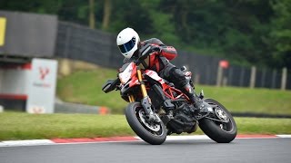 Ducati Hypermotard 939 SP Track day blast at Brandshatch race track [upl. by Aicela]