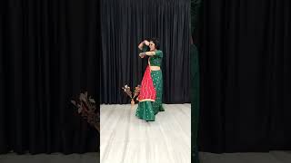 Nav Nav Lakha Wala Har  wedding Special Dance  Ladies Sangeet Dance  weddingdance ladiessangeet [upl. by Aizitel]