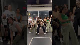 Cornu  Rema Dance chorégraphie afrodancechallenge dance rema corny [upl. by Shiroma205]