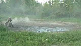 lt250 lt250r quadracer beating soupbowl mud fight [upl. by Corby]