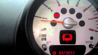 Mini Cooper Reset Service Brake Pad Reset Spark plug Reset Oil Service Reset R60 [upl. by Ymmor]