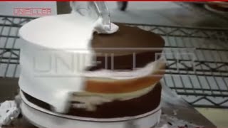 Оборудование для обмазки тортов UNIFILLER Cake OMatic [upl. by Linell967]