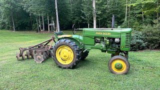 Plowing amp Discing with John Deere M [upl. by Feinstein]