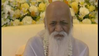 Maharishi Mahesh Yogi talks about quotlife in enlightenmentquot and how to gain fulfillment in life [upl. by Queena]