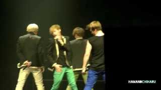 FANCAM 130420 UKISS  DORADORA  Collage Tour Singapore [upl. by Hailed]