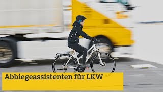 Abbiegeassistenten für LKW im Vergleich I ADAC [upl. by Harimas173]