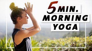 Yoga Sonnengruss Morgenroutine  5 Minuten für jeden Tag [upl. by O'Driscoll287]