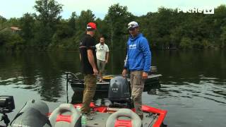 Pêche du black bass sur le Lot  Globe Fishing  LotetGaronne 25 [upl. by Eenolem447]