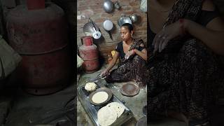 bhojan banate huekaushilya reels khanasortvideo shortsRoti [upl. by Yousuf84]