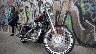 Prueba HarleyDavidson XL1200V Sportster 72 2012 [upl. by Anelim]