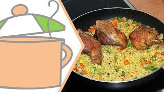 How to Cook Nigerian Fried Rice  Flo Chinyere [upl. by Qifahs]