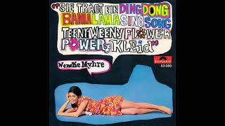 Wencke Myhre  Sie trägt ein Ding Dong Bama Lama Sing Song Teeny Weeny Flower Power Kleid  1968 [upl. by Idnyl]