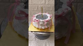 Viral glitter cake viralcake trendingcake youtube shorts ribboncake youtubeshorts [upl. by Ambrogino]