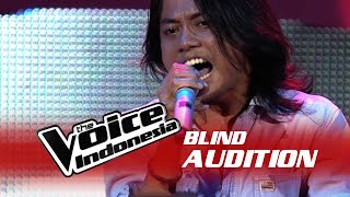 Nayl Author quot18 and Lifequot I The Blind Audition I The Voice Indonesia 2016 [upl. by Robenia]