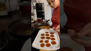 Gud ki candy banane mai gadbad ho gyi🤦‍♀️ delhiist coughrelief cooking recipe homemade shorts [upl. by Yragerg439]