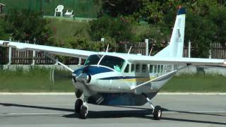 Difficult landing runway airstrip ST MAARTEN amp ST BARTHS AIRPORTS EXTREME [upl. by Nelleeus]