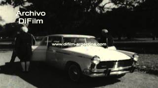 Promo coche Morris  Monica Mihanovich y Andres Percivale 1966 [upl. by Basham]