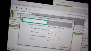 How to Extend Windows 10 UEFI partitions with the Linux app GParted [upl. by Yllak]