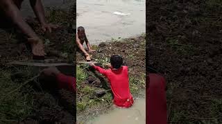 How Jute bundles are placed in water for retting পাটের জাগ দেওয়া shorts jute [upl. by Adnawed]