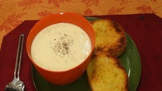 Blounts Clam Chowder  Food Product Review [upl. by Valene]