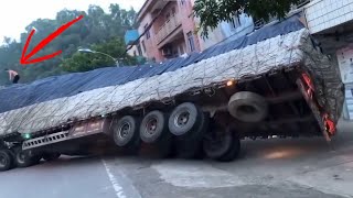 Top dangerous moments【E2】 of truck driving fail operation of heavy duty trucks [upl. by Rogers]