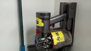 Reel Talk Dyson V7 Cordless Stick Vacuum Review [upl. by Oigolue]