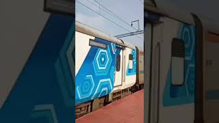 trending 12041 Howrah New Jalpaiguri Shatabdi express train viralvideo shortsfeed shorts vira [upl. by Goddard]