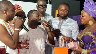 See How K1 De Ultimate and Sule Alao Malaika Exchange Microphone On Stage At King Wasiu Ayinde Coron [upl. by Einal]