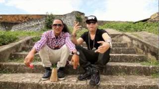 Si Te Pego Cuerno  Mozart La Para Ft Farruko Video Oficial [upl. by Sapphire155]