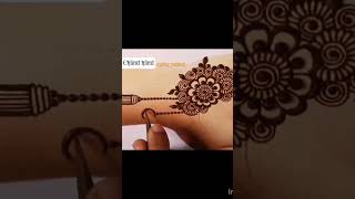 simple mehandi  chand design mehandiartwithsapna hennabyhaya henna digsin bahut simple [upl. by Swann478]